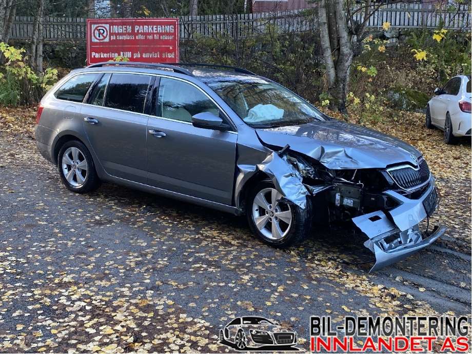 Tannstang elektrisk til Škoda Octavia, 2013-2016 (Type III, Fase 1)  (SKODA|5Q1 423 055)