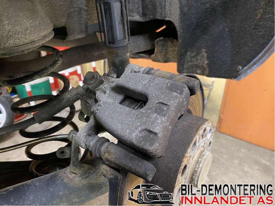Bremsecaliper venstre bak til Škoda Octavia, 2013-2016 (Type III, Fase 1)  (SKODA|5Q0 615 423 A)