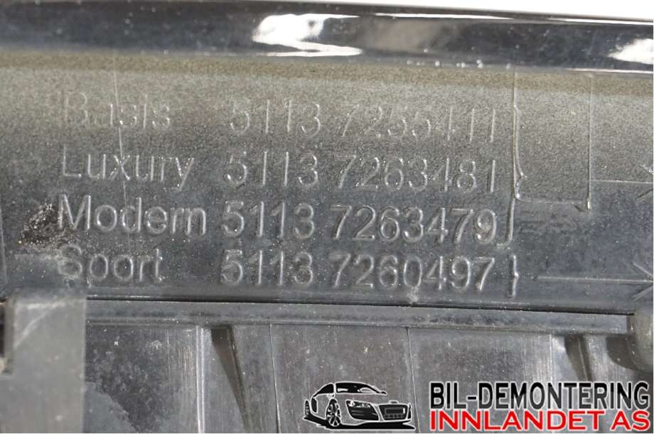 Grill venstre til BMW 3-Serie 2012-2018 (F30/F31/F34) (F30/F31/F34) (BMW|51 13 7 260 497|)