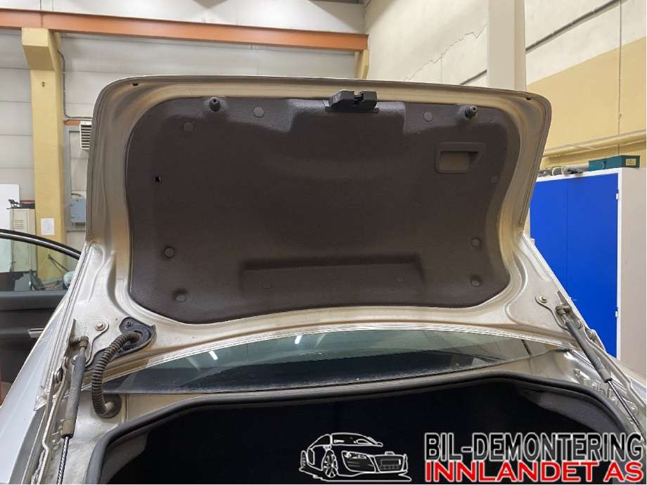 Bakluke sedan til Volvo S40 2004-2007 (Type II, Fase 1)  (VOLVO|31335491|)