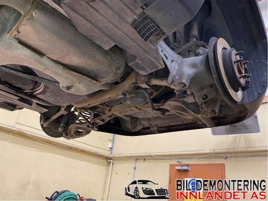 Bakaksel til Volvo S40 2004-2007 (Type II, Fase 1)  (VOLVO|31360209|)