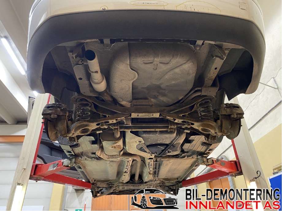 Bakaksel til Volvo S40 2004-2007 (Type II, Fase 1)  (VOLVO|31360209|)