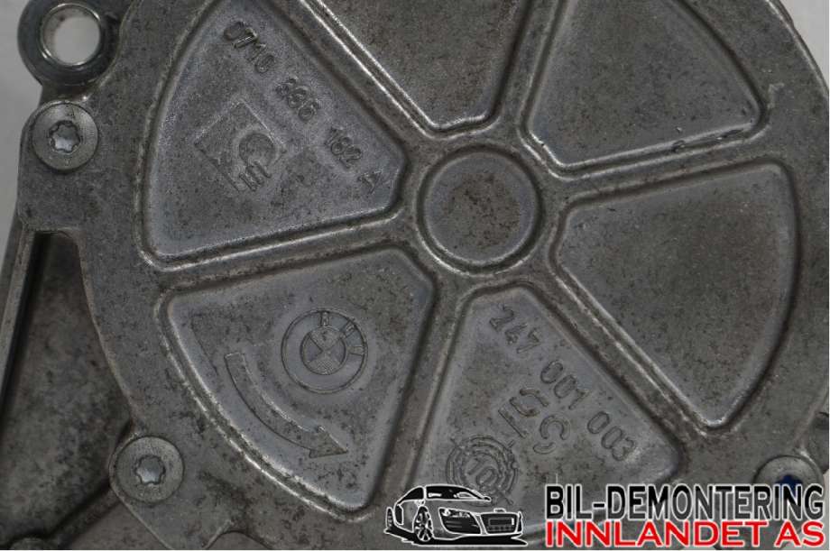 Vakuumpumpe til BMW 3-Serie 2012-2018 (F30/F31/F34) (F30/F31/F34) (BMW|11 66 7 640 279||247002004)