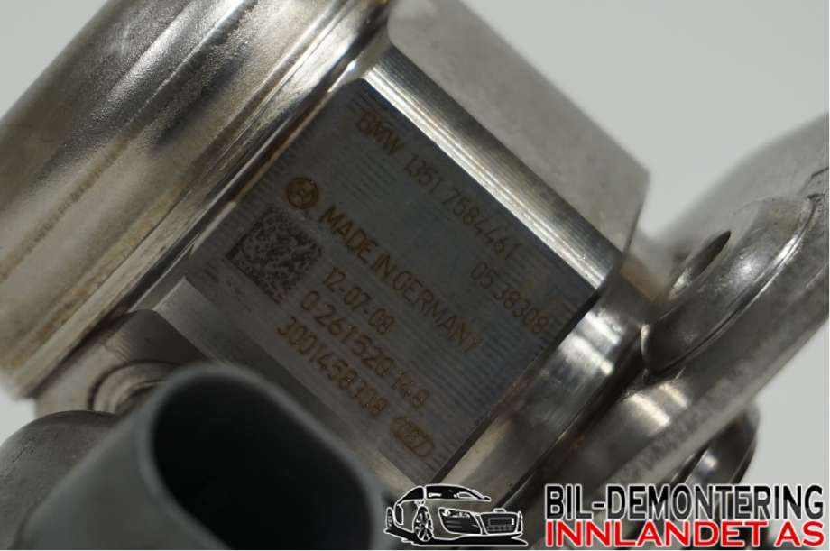Styreenhet drivstoffpumpe til BMW 3-Serie 2012-2018 (F30/F31/F34) (F30/F31/F34) (BMW|13 51 8 604 229||13517584461)