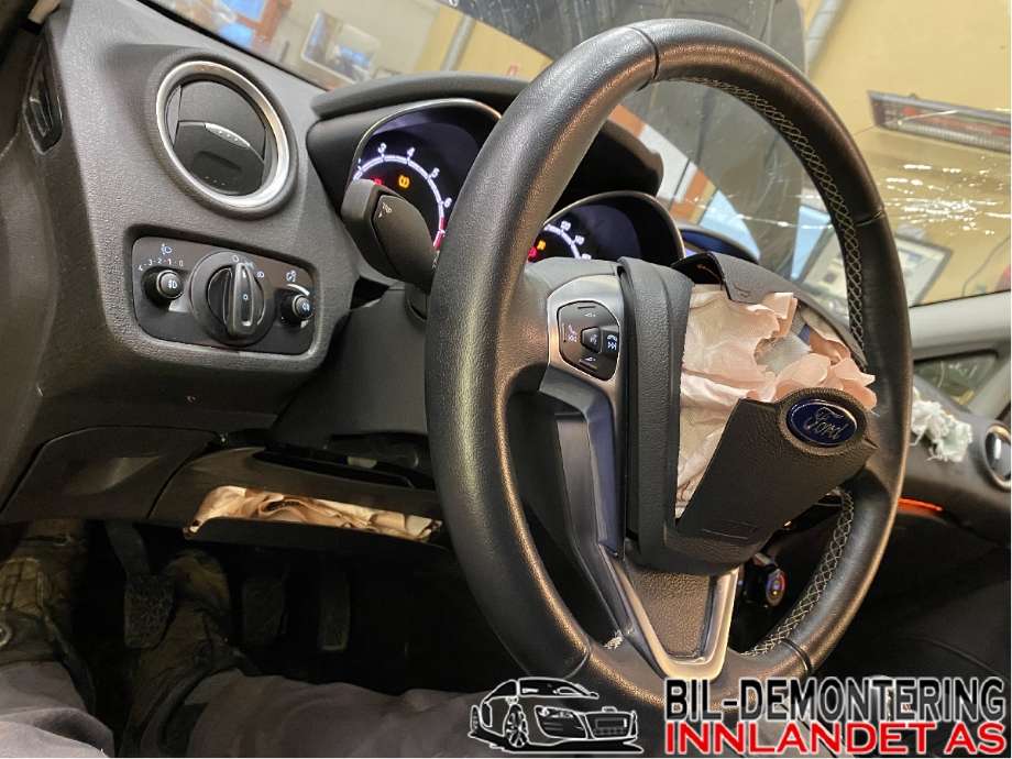 Ratt til Ford Fiesta 2013-2017 (Type VI, Fase 2) (FORD|C1BB-3600-ED1GF0|)