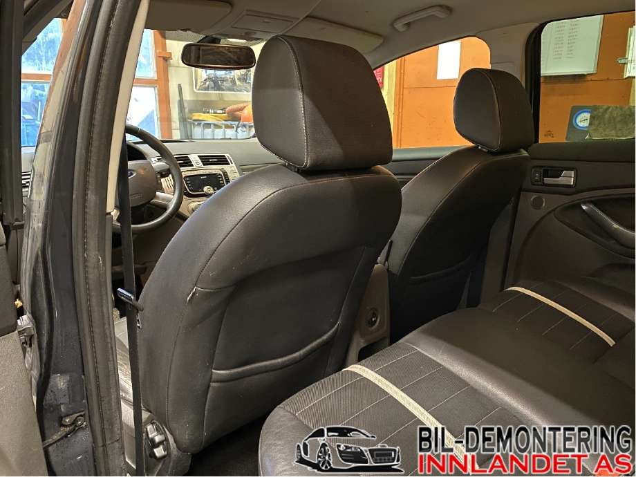 Sete foran venstre til Ford Kuga 2008-2012 (Type I)  (FORD|)
