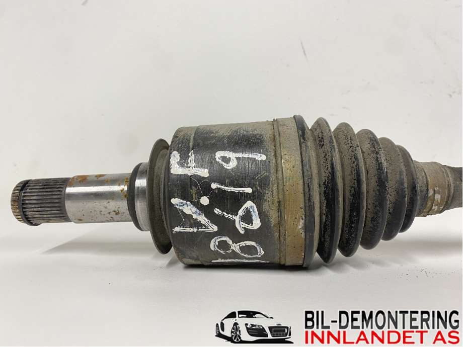 Drivaksel venstre foran til Mercedes ML 2005-2011 (W164) (W164) (MERCEDES|A 164 330 08 01||A1643302301)