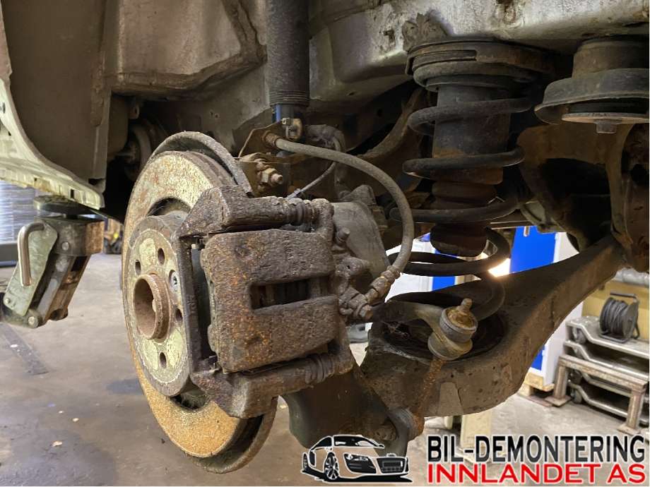 Bremsecaliper venstre bak til Volvo XC70, 2014-2016 (Type II, Fase 2)  (VOLVO|36001375)