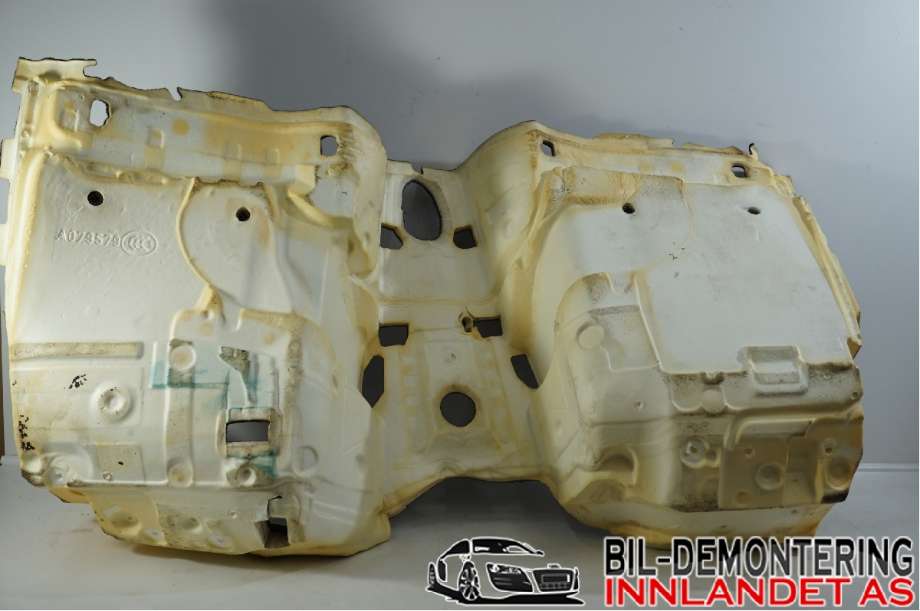 Innredning pakke til BMW 3-Serie 2012-2018 (F30/F31/F34) (F30/F31/F34) (BMW|51 47 7 846 527||7846527-09)