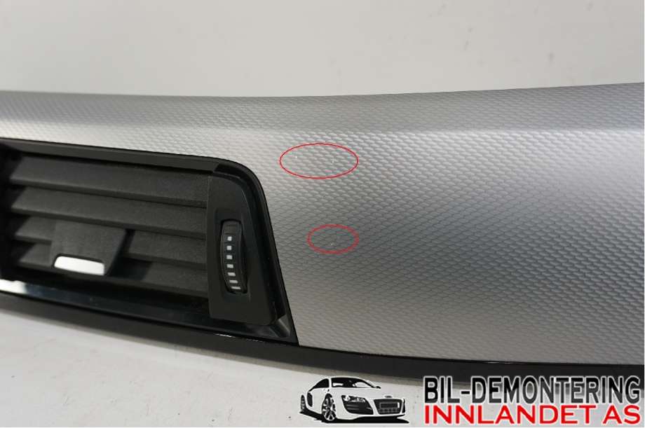 Dashbord friskluftdyse til BMW 3-Serie 2012-2018 (F30/F31/F34) (F30/F31/F34) (BMW|51 45 8 054 954|64 22 9 218 552|9218552-15)