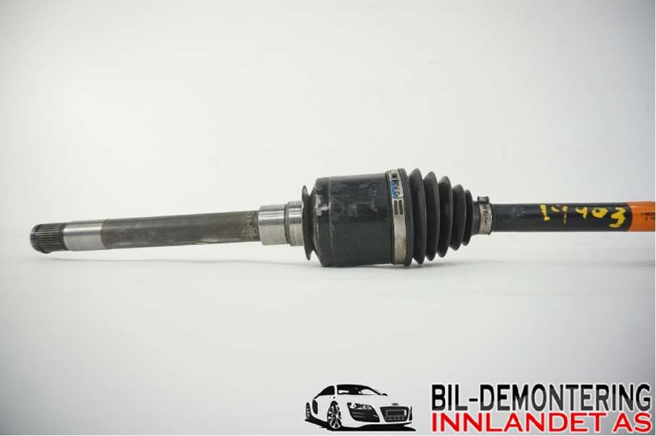 Drivaksel høyre foran til Mercedes ML 2011-2015 (Fase 1) (W166) (W166) (MERCEDES|A 166 330 15 01|A 166 330 13 00|A1663301501)