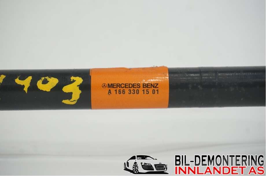Drivaksel høyre foran til Mercedes ML 2011-2015 (Fase 1) (W166) (W166) (MERCEDES|A 166 330 15 01|A 166 330 13 00|A1663301501)