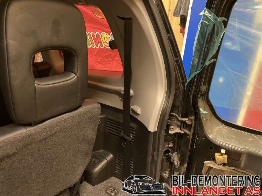 Sikkerhetsbelte bak høyre til Mitsubishi Pajero, 2000-2006 (Type III) (MITSUBISHI|MR610836)