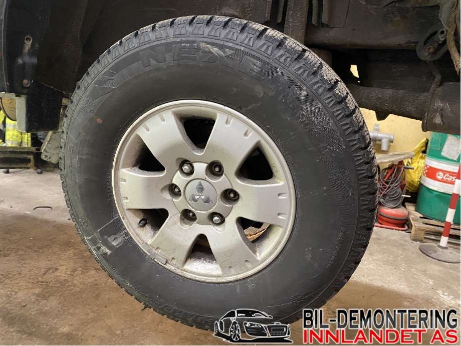 Felgsett aluminium til Mitsubishi Pajero 2000-2006 (Type III)  (MITSUBISHI||265/70R16)