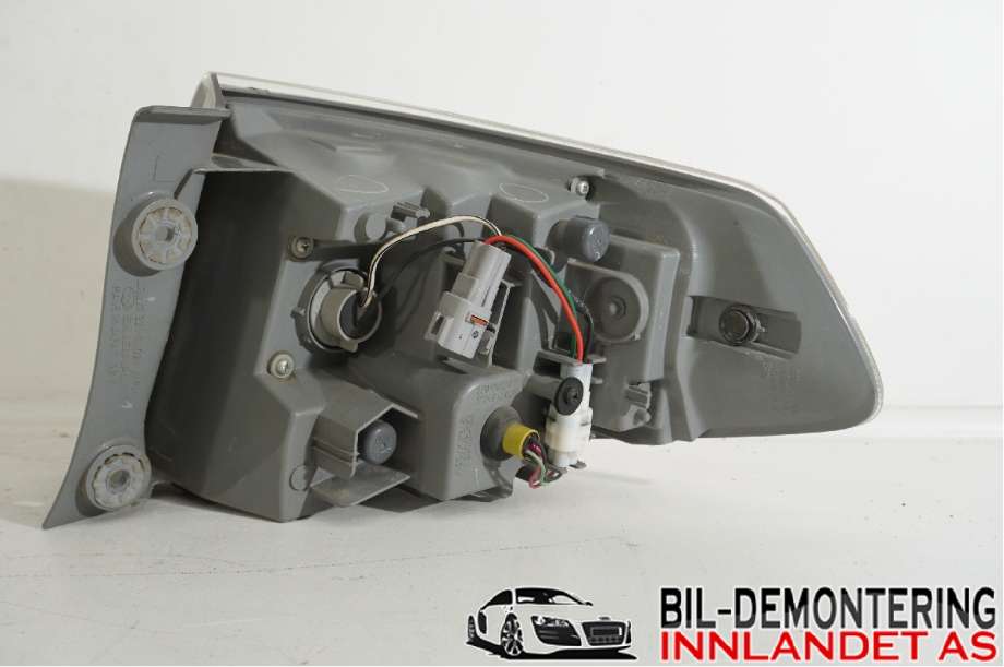 Baklykt venstre til Subaru Impreza 2008-2012 (Type III)  (SUBARU|220-20024|)