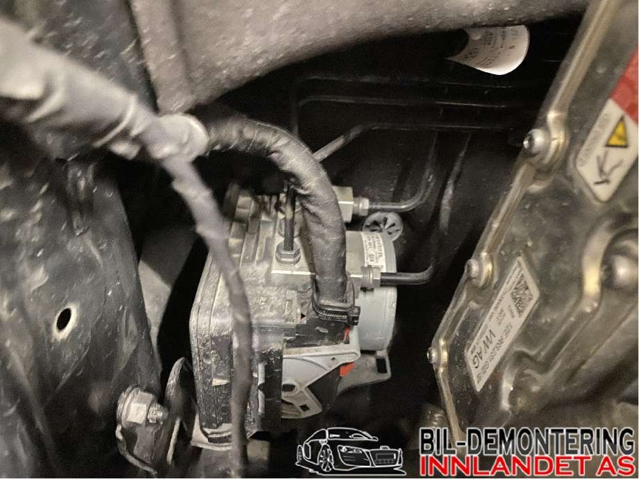 ABS sentral til VW e-Golf 2017-2020 (Fase 2) (VOLKSWAGEN|5Q0 614 517 EK|)