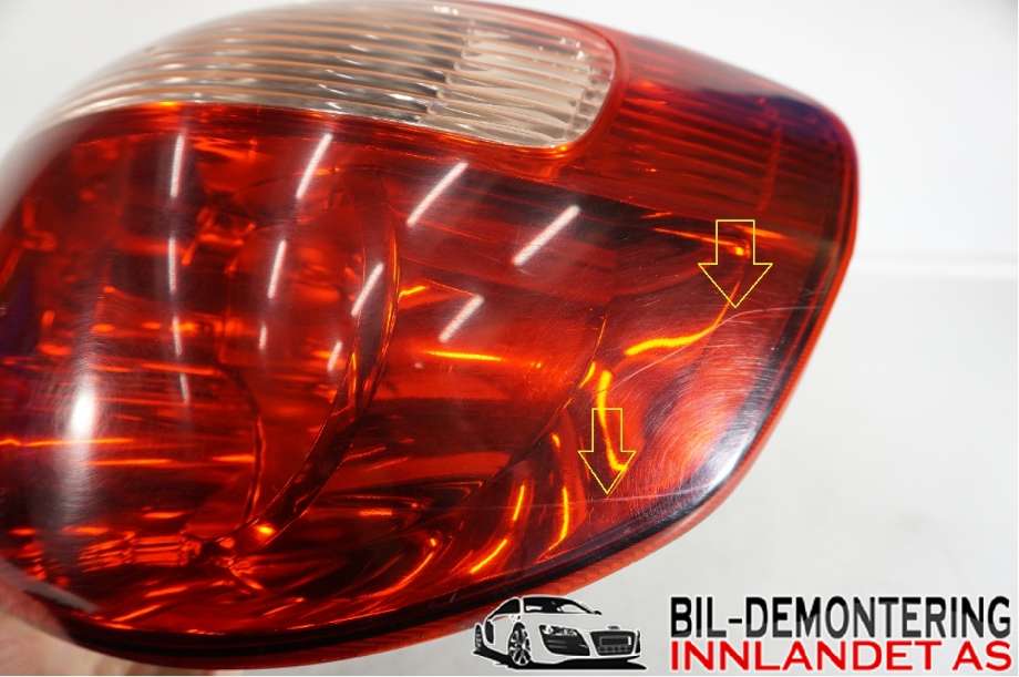 Baklykt høyre til Mitsubishi Outlander 2003-2006 (Type I)  (MITSUBISHI|8330A048|220-87685)