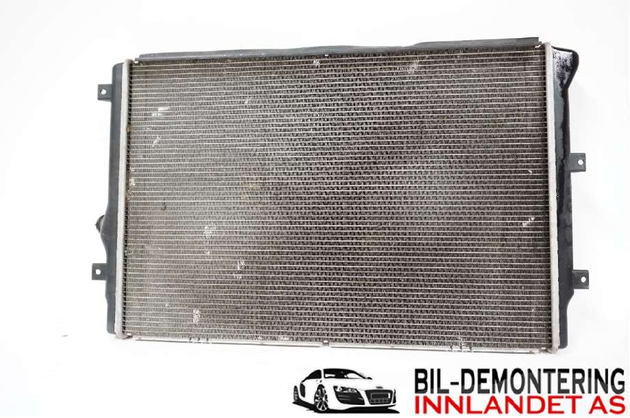 Radiator (automat gir) til Škoda Octavia 2009-2013 (Type II, Fase 2)  (SKODA|1K0 121 251 DM|1K0 121 251 AB|1K0121251DD)