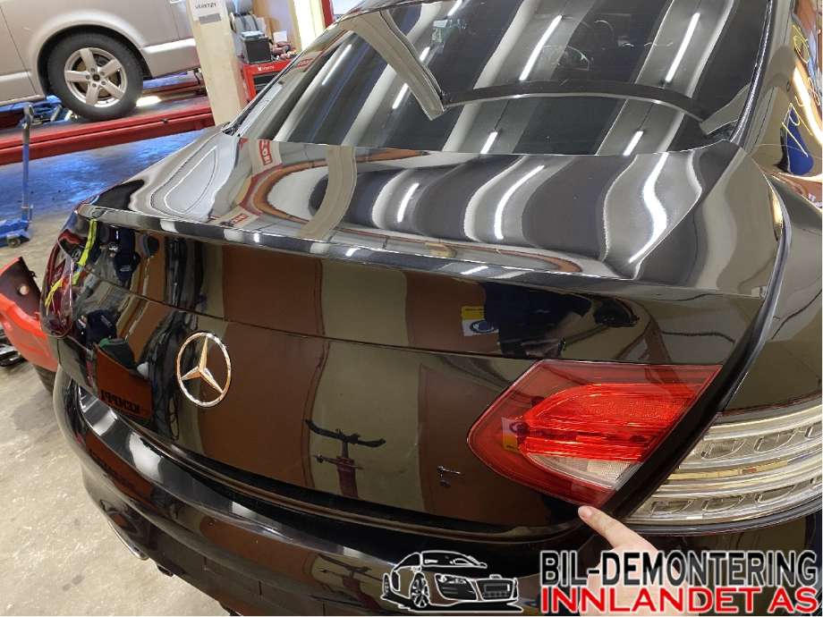 Bakluke combi til Mercedes C-Klasse, 2018-2021 (Fase 2) (W205) (W205) (MERCEDES|A 205 750 16 75)