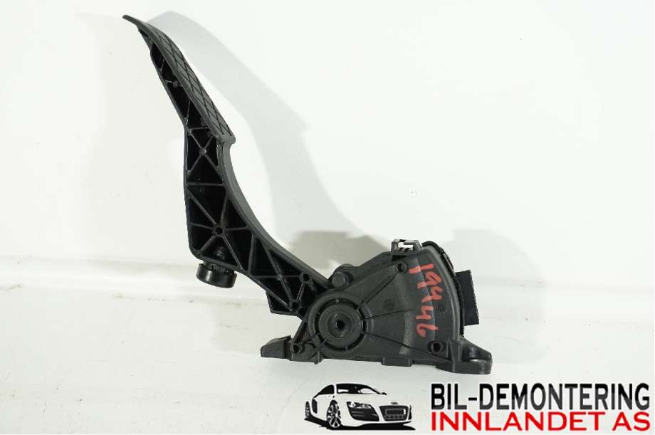Pedal gass til VW Transporter / Caravelle 2009-2015 (Fase 2) (T5) (T5) (VOLKSWAGEN|7E1 723 503 C||7E1723503C)