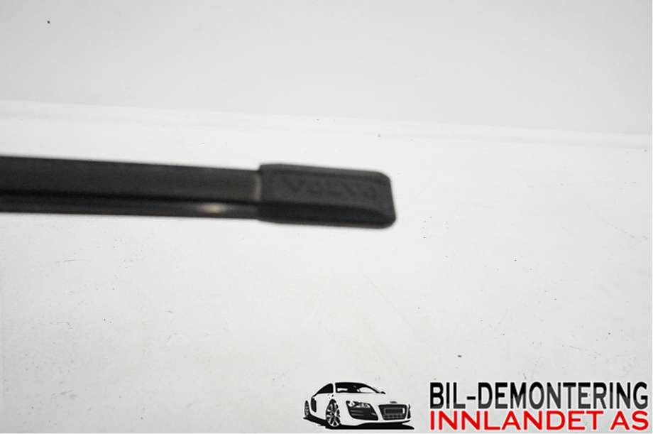 Viskerarm bakrute til Volvo XC40 2018-2024  (VOLVO|31699908|)