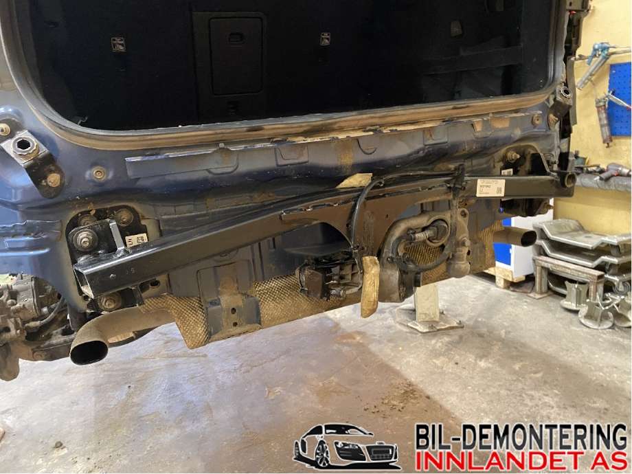 Hengerfeste til Volvo XC40, 2018-2024 (VOLVO|32270801)