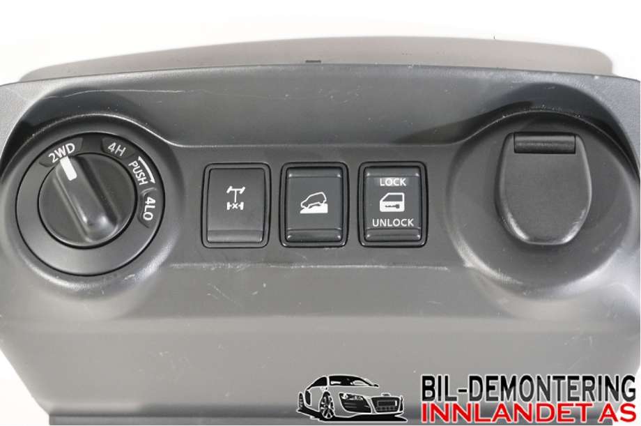 Bryter diverse til Nissan Navara 2016-->> (D23) (D23) (NISSAN|25536JT30A||632464KJ0A)
