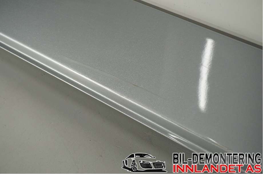 Diverse deler til VW Transporter / Caravelle 2009-2015 (Fase 2) (T5) (T5) (VOLKSWAGEN||7H1843796H)