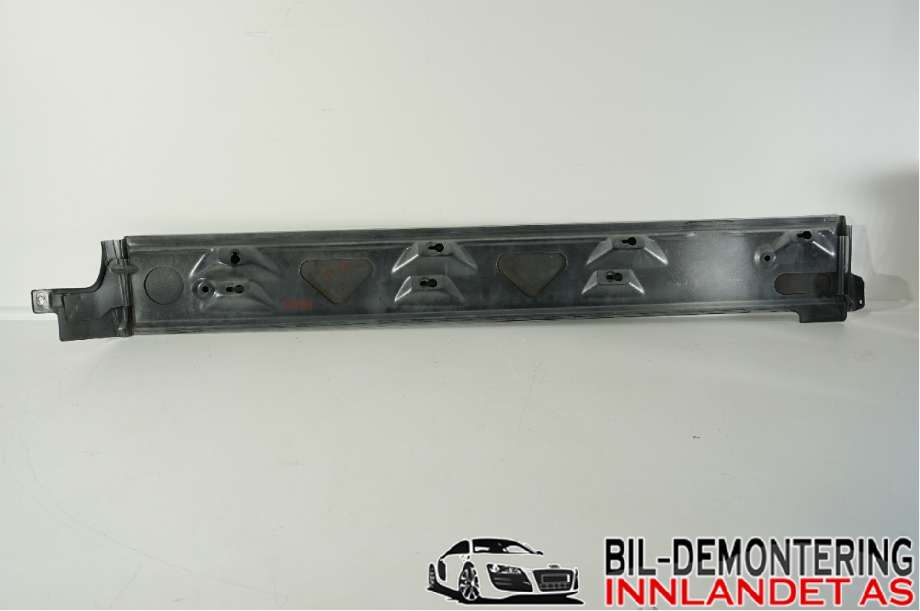Diverse deler til VW Transporter / Caravelle 2009-2015 (Fase 2) (T5) (T5) (VOLKSWAGEN||7H1843796H)