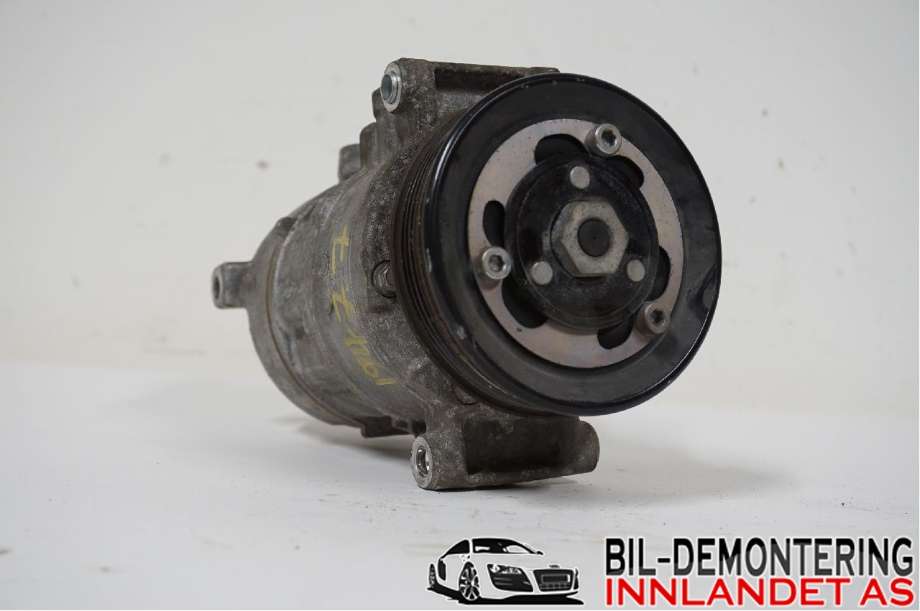 Aircondition kompressor til VW Passat 2015-2019 (Fase 1) (B8) (B8) (VOLKSWAGEN|5Q0 820 803 K|447150-6035|5Q0820803F)