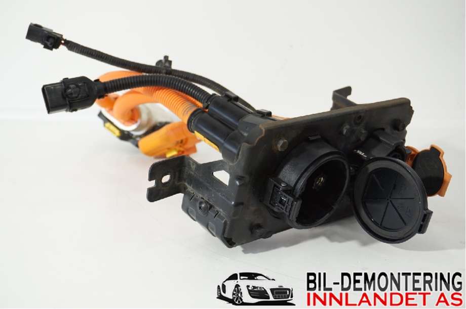 Batterilader inntak/luke til Kia Soul, 2014-2019 (Type II)  (KIA|91886E4500)