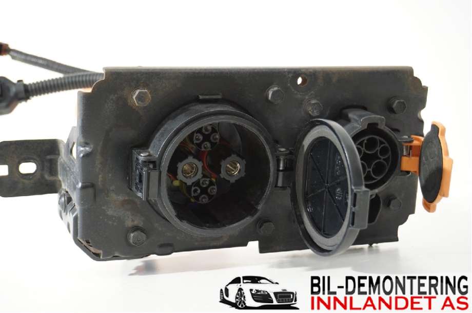 Batterilader inntak/luke til Kia Soul 2014-2019 (Type II)  (KIA|91886E4500|91886E4100|91886-E4500)