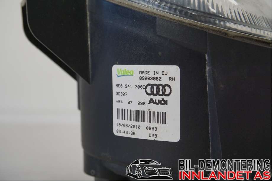 Tåkelykt høyre foran til Audi A3 2009-2012 (Type II, Fase 2)  (AUDI|8E0 941 700 E||8E0 941 700 C)