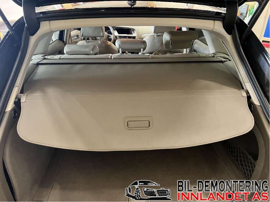 Bagasjerom rollon til Audi A4, 2007-2014 (Type IV) (B8) (B8) (AUDI|8K9 863 553)