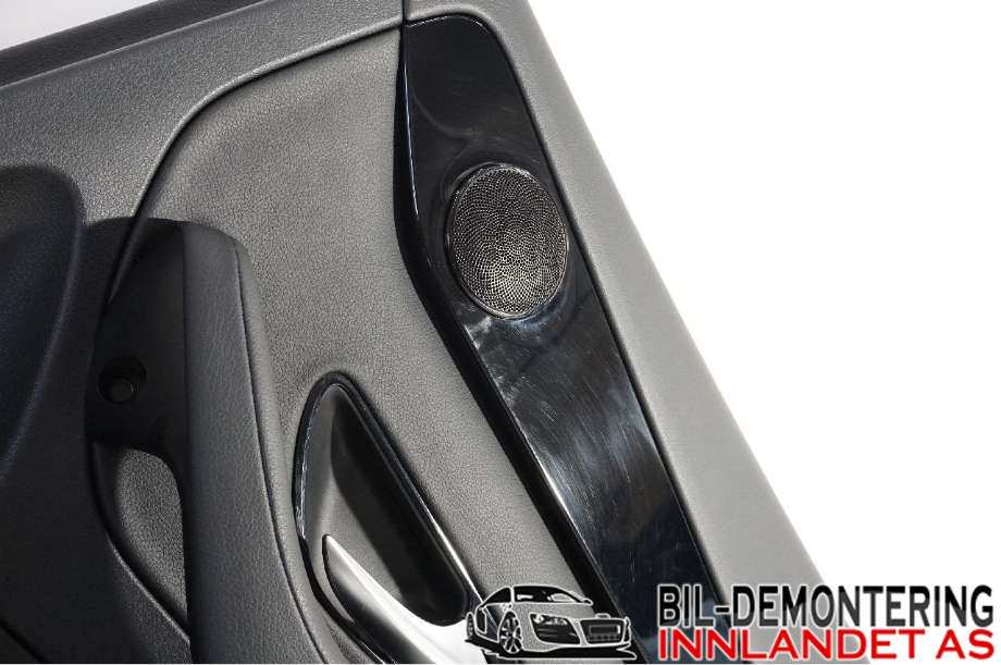 Dørtrekk høyre til Mercedes GLC 2015-2022 (X253) (X253) (MERCEDES|A 253 730 84 02 9H15|)