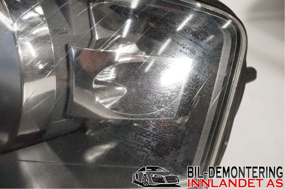Frontlykt venstre xenon til Audi A3 2003-2008 (Type II, Fase 1)  (AUDI|8P0 941 029 M||8P0 941 003 M)