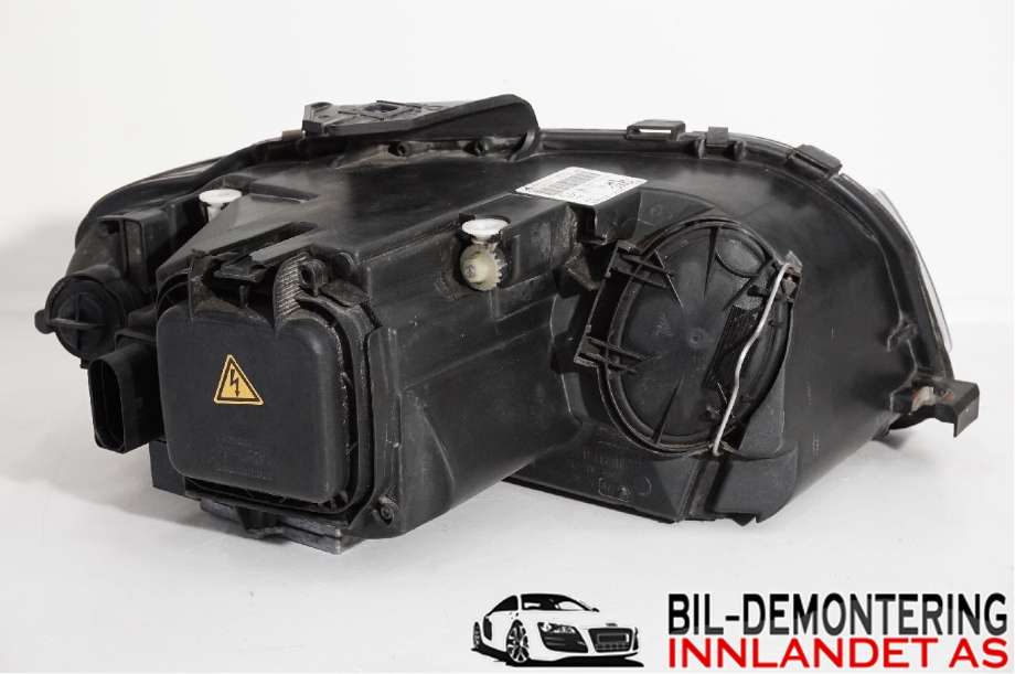 Frontlykt venstre xenon til Audi A3 2003-2008 (Type II, Fase 1)  (AUDI|8P0 941 029 M||8P0 941 003 M)