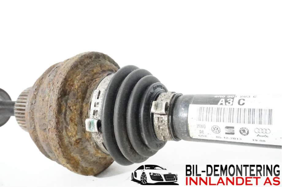 Drivaksel høyre bak til Audi Q5 2012-2017 (Type I, Fase 2) (AUDI|8R0 501 203 C||8R0501203C)