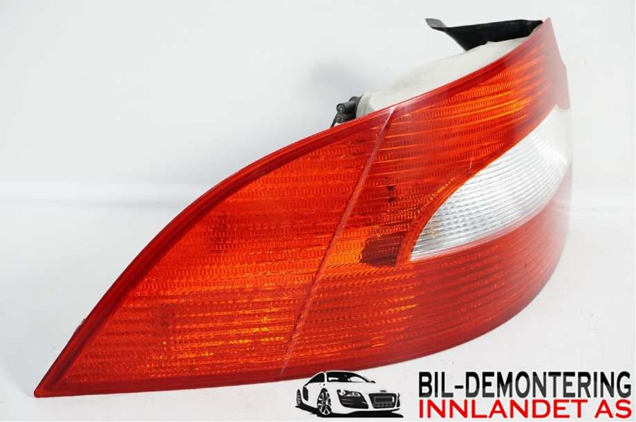 Baklykt venstre til Škoda Superb 2008-2015 (Type II) (SKODA|3T5 945 111||3T5 945 095)