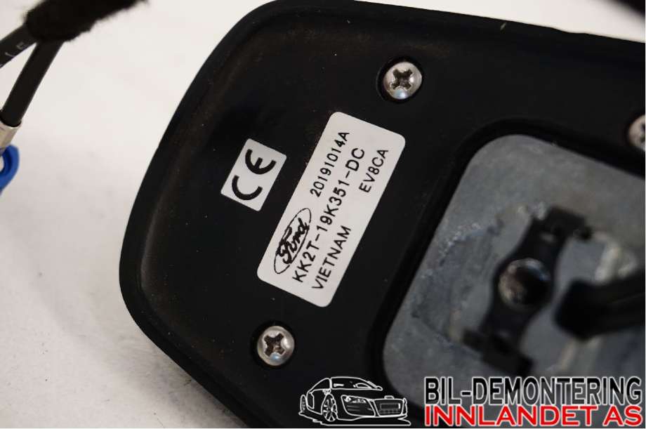 Antenne navigasjon til Ford Transit Custom 2013-2023 (Type I)  (FORD|KK2T-19K351-DC|)