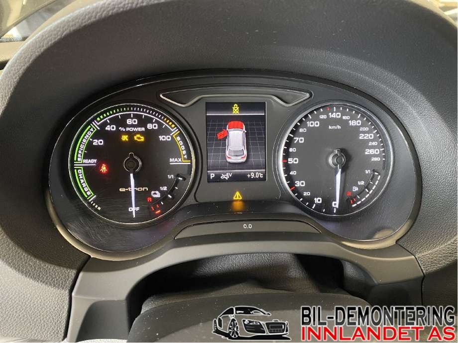 Instrumentpanel til Audi A3 2012-2016 (Type III, Fase 1) (AUDI|8V0 920 870 Q|)
