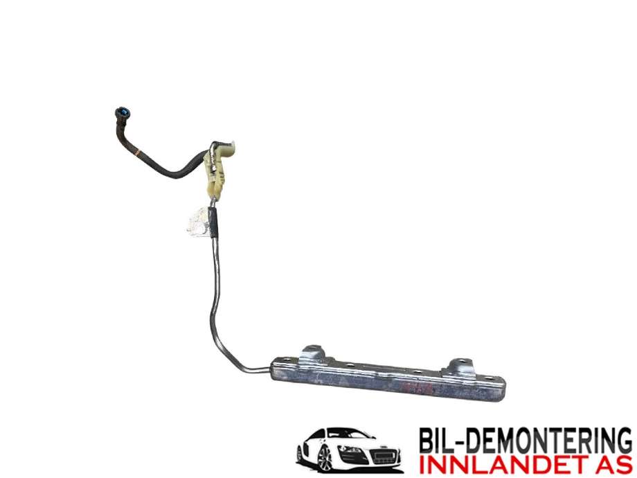 Dyseskinne (fuelrail) til Toyota Corolla 2019-->> (TOYOTA|2381437100|)