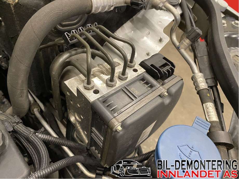 ABS sentral til Mercedes E-Klasse 2009-2013 (Fase 1) (W212) (W212) (MERCEDES|A 212 431 34 12|)