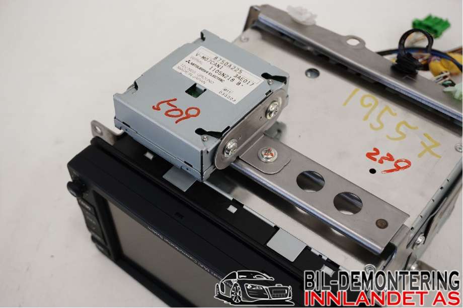 Bilstereo til Mitsubishi ASX 2010-2019  (MITSUBISHI|8750A239|)