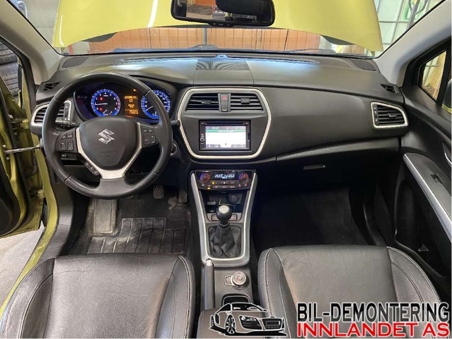 Dashbord til Suzuki SX4 S-CROSS, 2013-->> (Type II) (SUZUKI|73111-61M10-5PK)