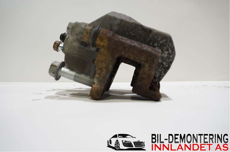 Bremsecaliper venstre foran til Toyota Prius 2009-2016 (Type III) (COMBI) (COMBI) (TOYOTA|4775047060|)
