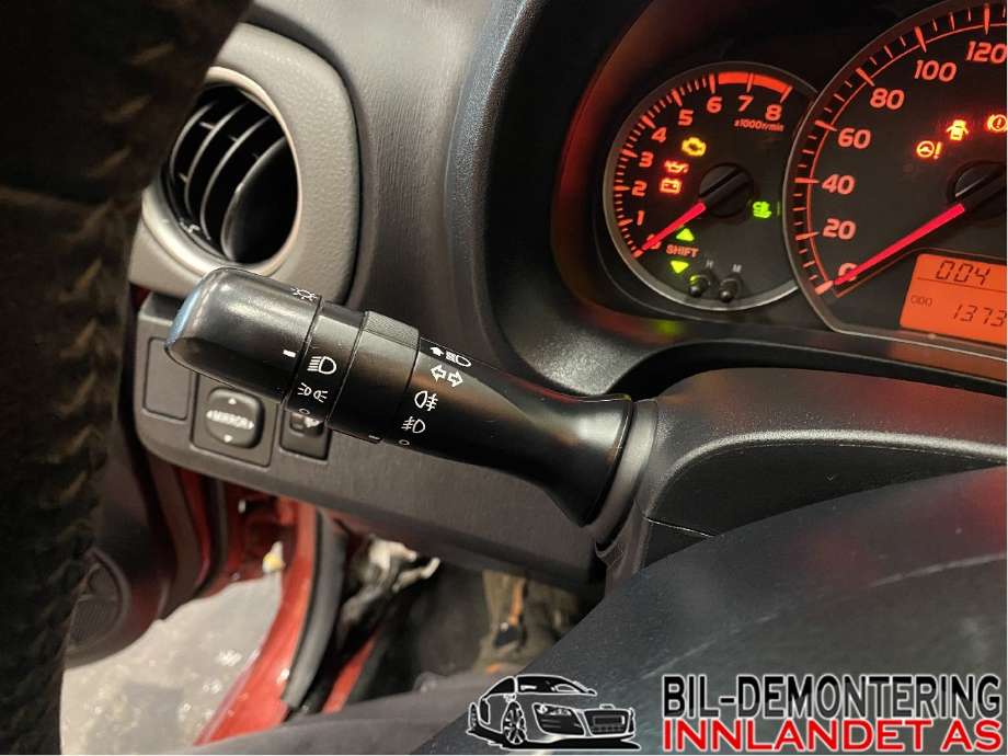 Bryter lys til Toyota Yaris 2012-2014 (Type III, Fase 1) (TOYOTA|841400D300|)