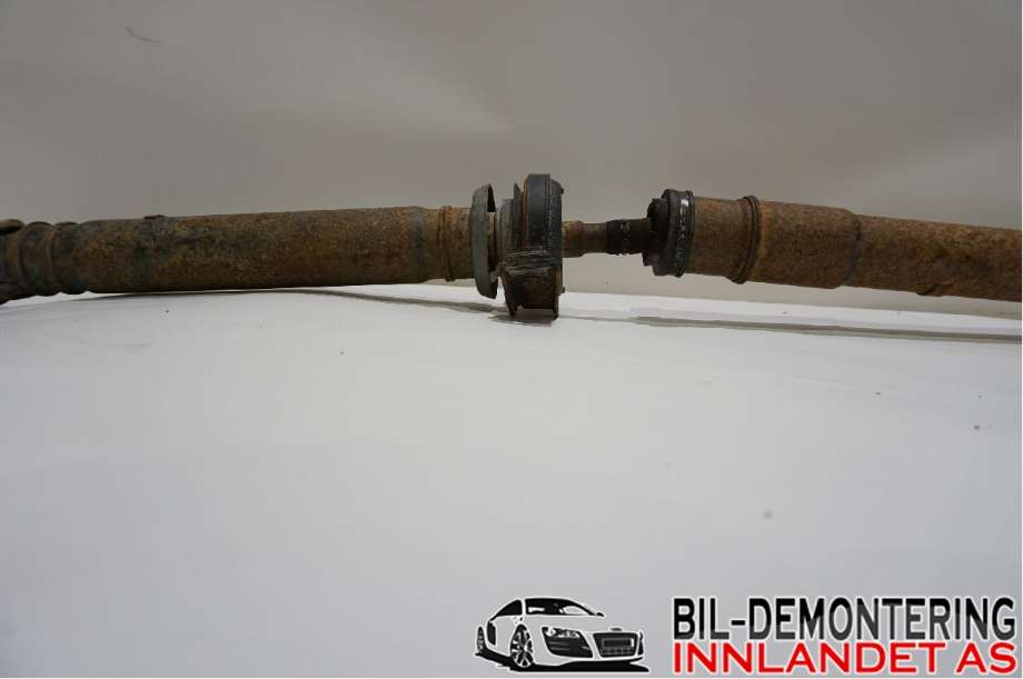 Mellomaksel til Subaru Outback 2009-2014 (Type IV)  (SUBARU|27111AJ240|)