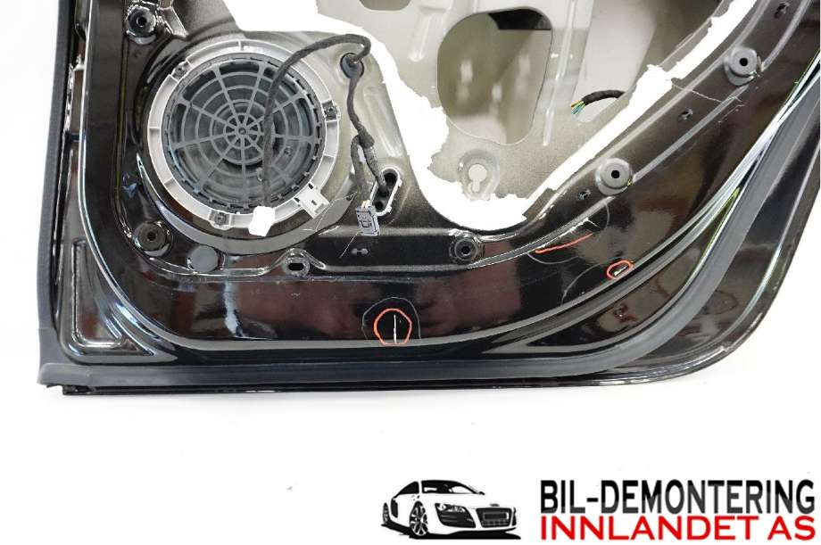 Dør høyre bak til Peugeot 308 2013-2021 (Type II)  (98 052 674 80|)