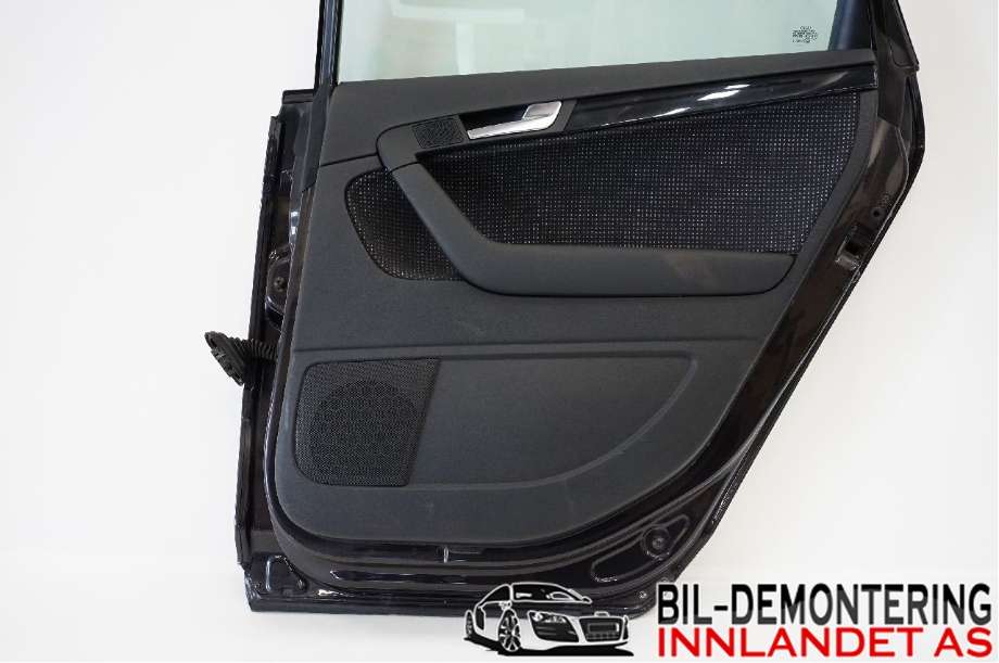 Dør høyre bak til Audi A3 2003-2008 (Type II, Fase 1)  (AUDI|8P4 833 052 A|)